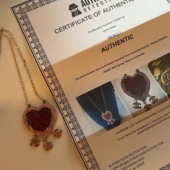 Chanel Pink Heart Pendant Necklace - Picture 7 of 9